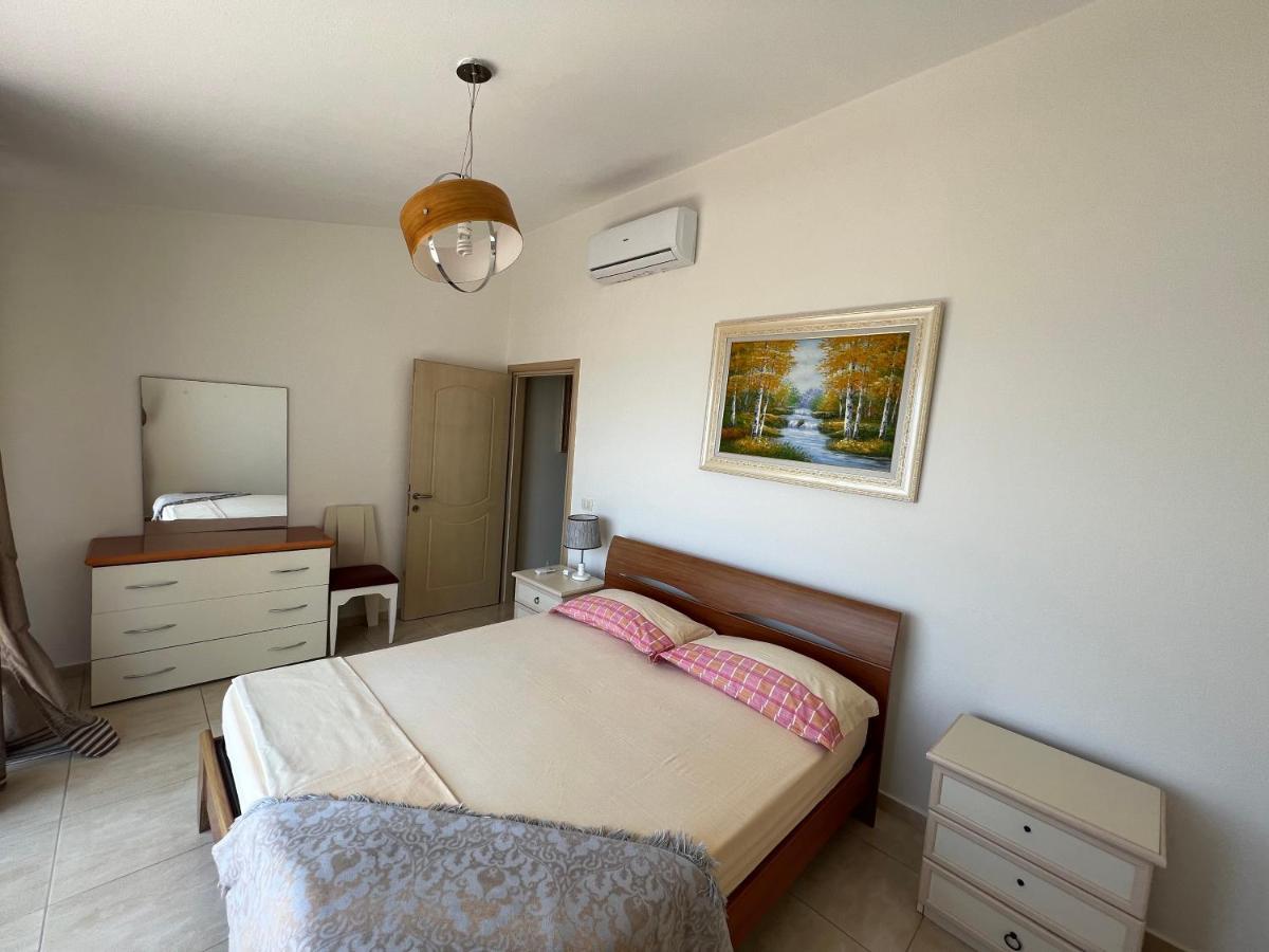 Apartments Wonderful Bay Sarande Bagian luar foto