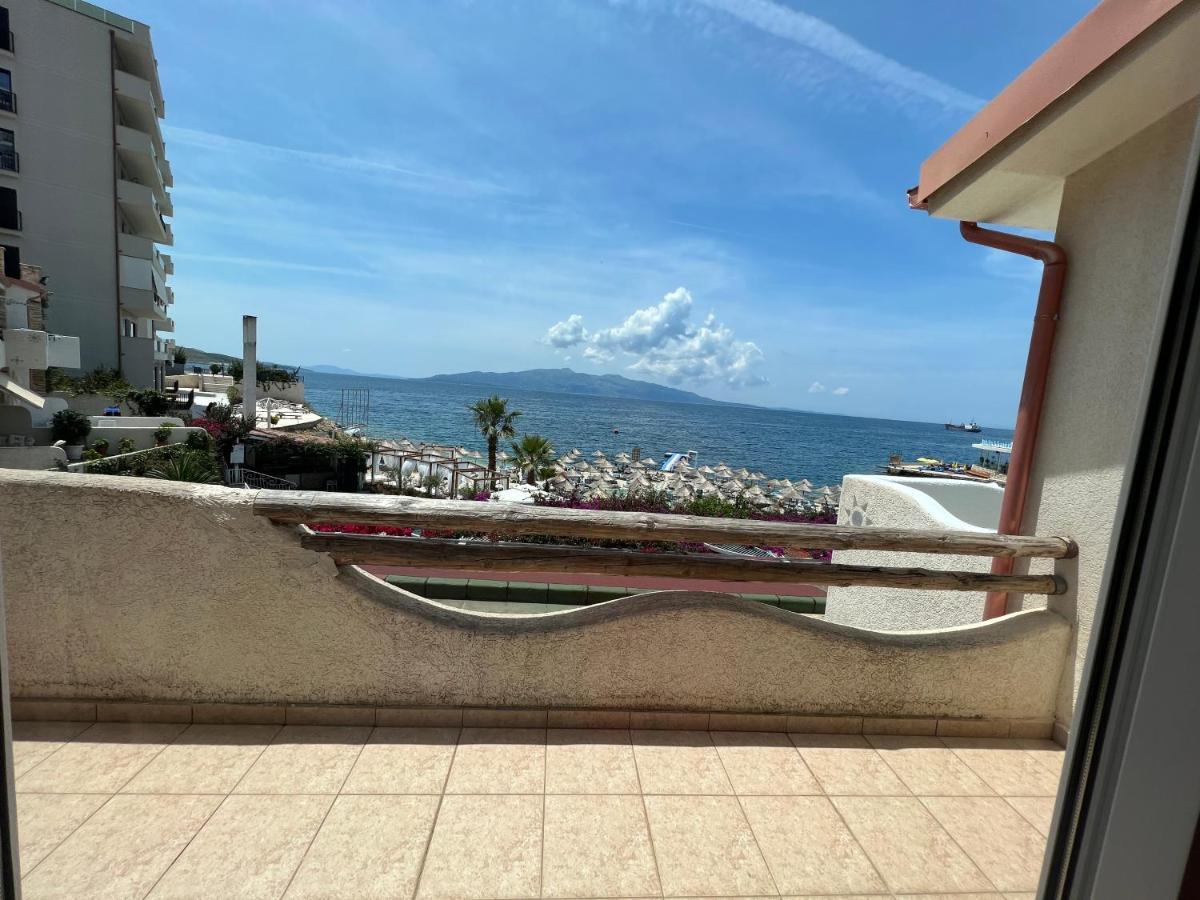 Apartments Wonderful Bay Sarande Bagian luar foto