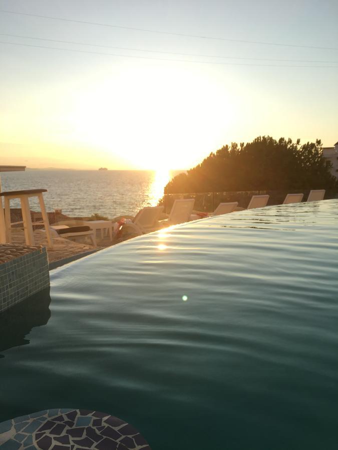 Apartments Wonderful Bay Sarande Bagian luar foto